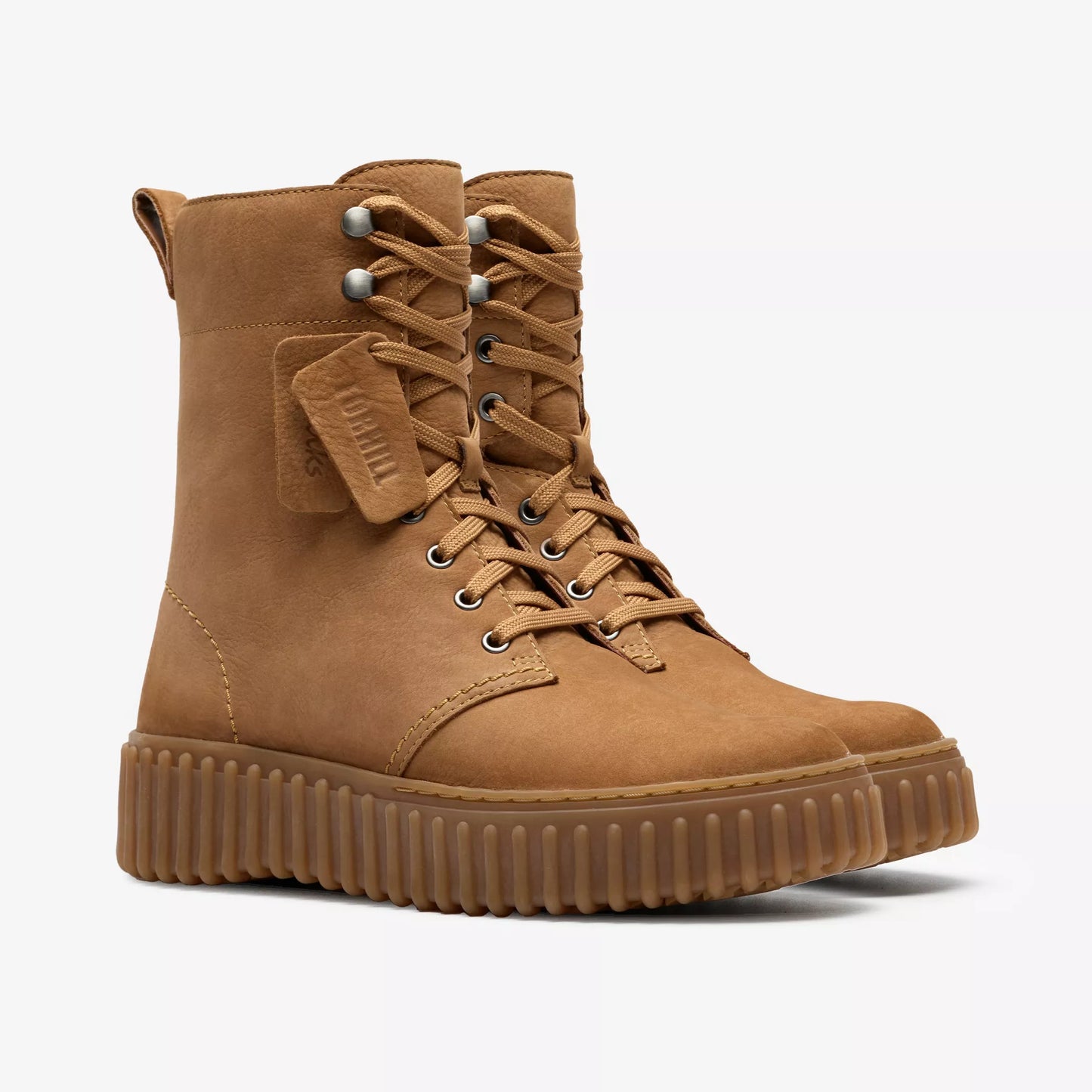 CLARKS BOTA TORHILL STYLE NOBUCK MARRÓN TOSTADO CLARO