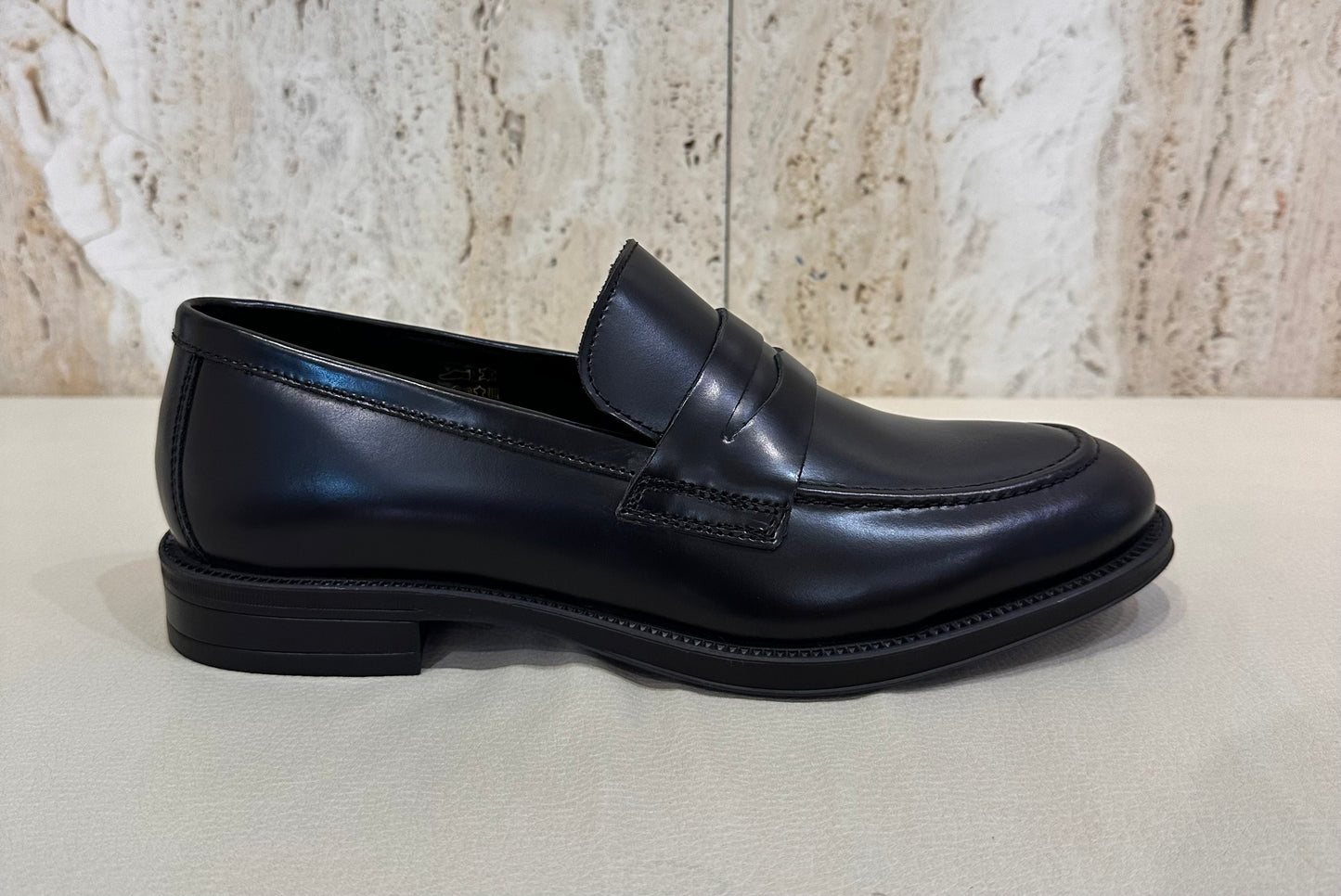 MOCASIN NEGRO PIEL T2IN