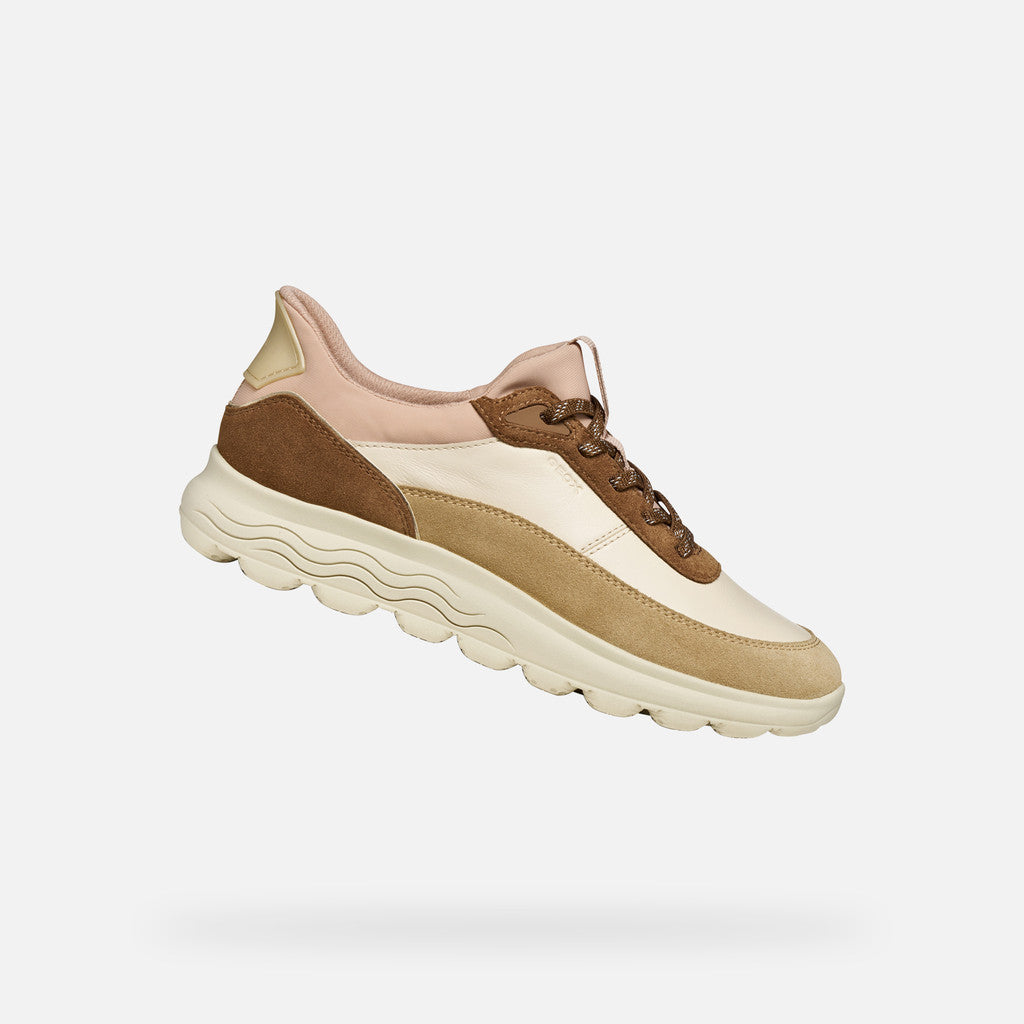 ZAPATILLA GEOX SPHERICA PLUS SLIP IN BEIGE/MARRON
