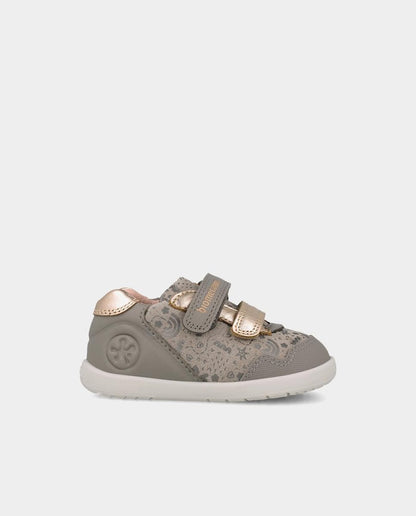 Zapatillas barefoot de bebé niña para primeros pasos y estampado Biomecanics