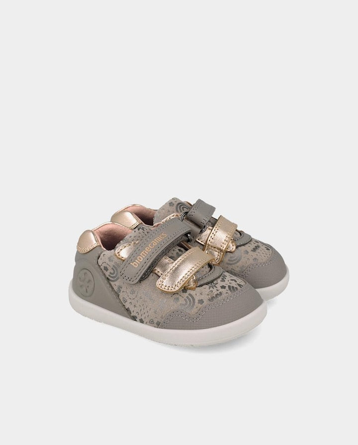 Zapatillas barefoot de bebé niña para primeros pasos y estampado Biomecanics