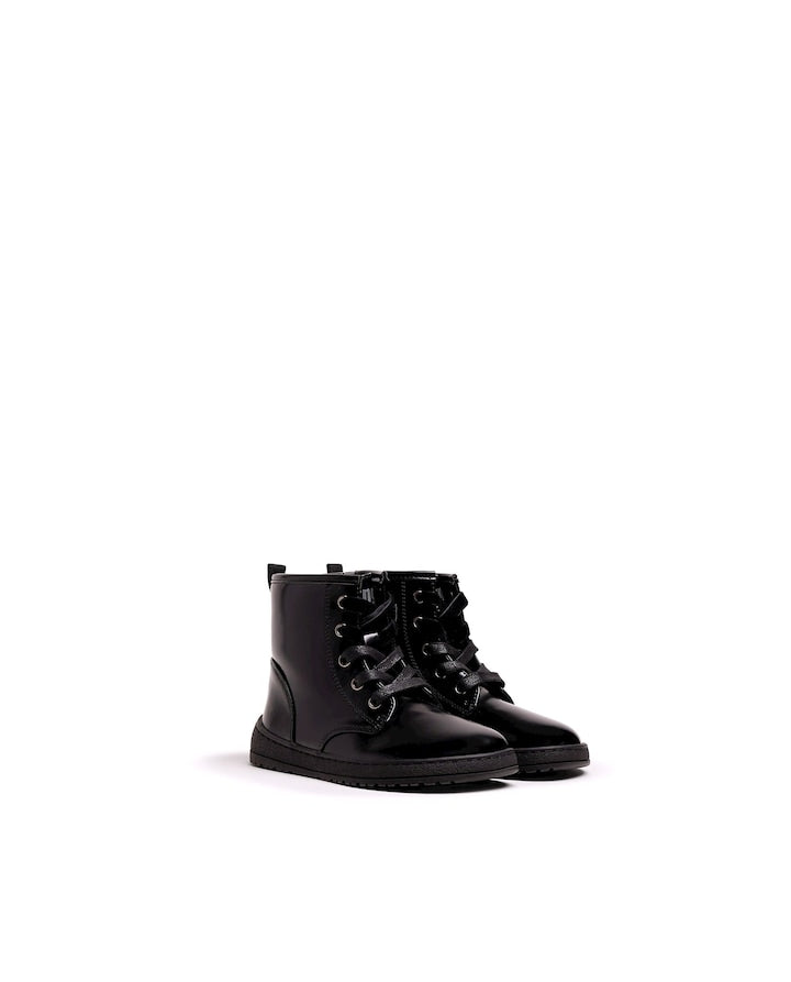 Botines Mustang negro cordones Barefoot