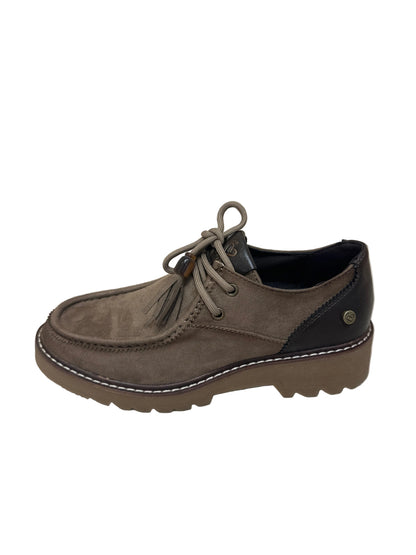 Zapato wallaby amarpies cordones en taupe