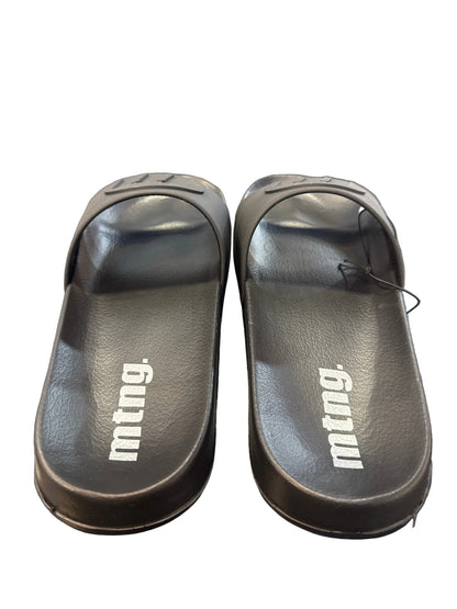 CHANCLAS MUSTANG NEGRAS