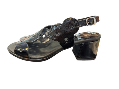 SANDALIA CALLAGHAN TACÓN NEGRO CHAROL KIMY