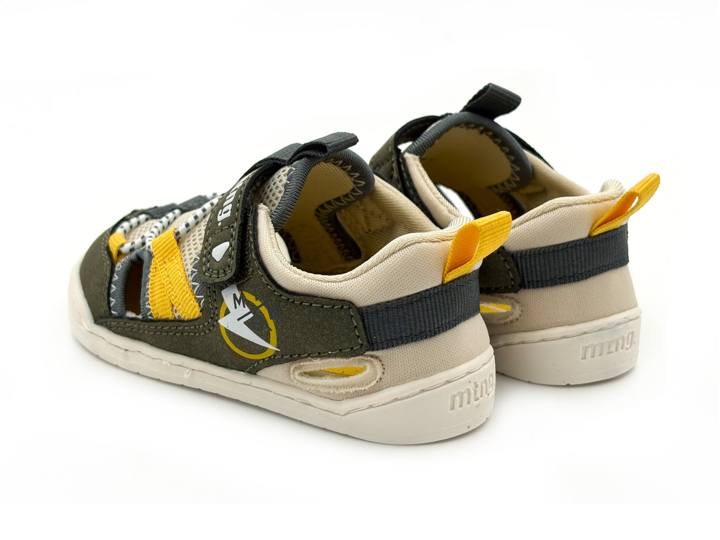 SANDALIA CERRADA BAREFOOT MUSTANG 48908 KAKI
