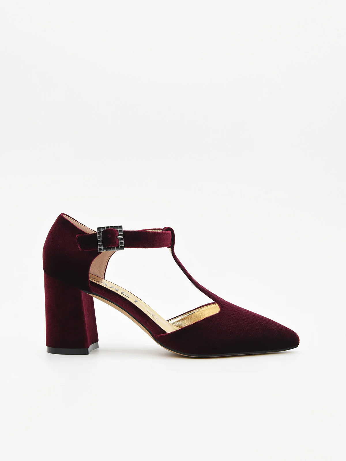 ZAPATOS DE TERCIOPELO BURDEOS AZAREY CON TIRA EN EL EMPEINE