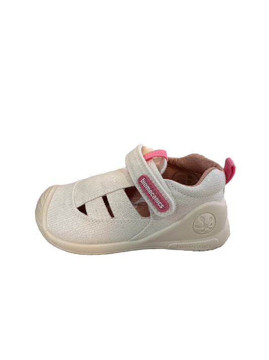 BIOMECANICS SANDALIA CERRADA LONA LAVABLE