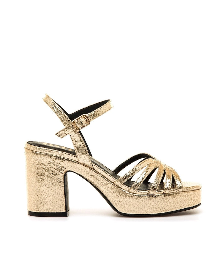 SANDALIA TACÓN PLATAFORMA MUSTANG 56646