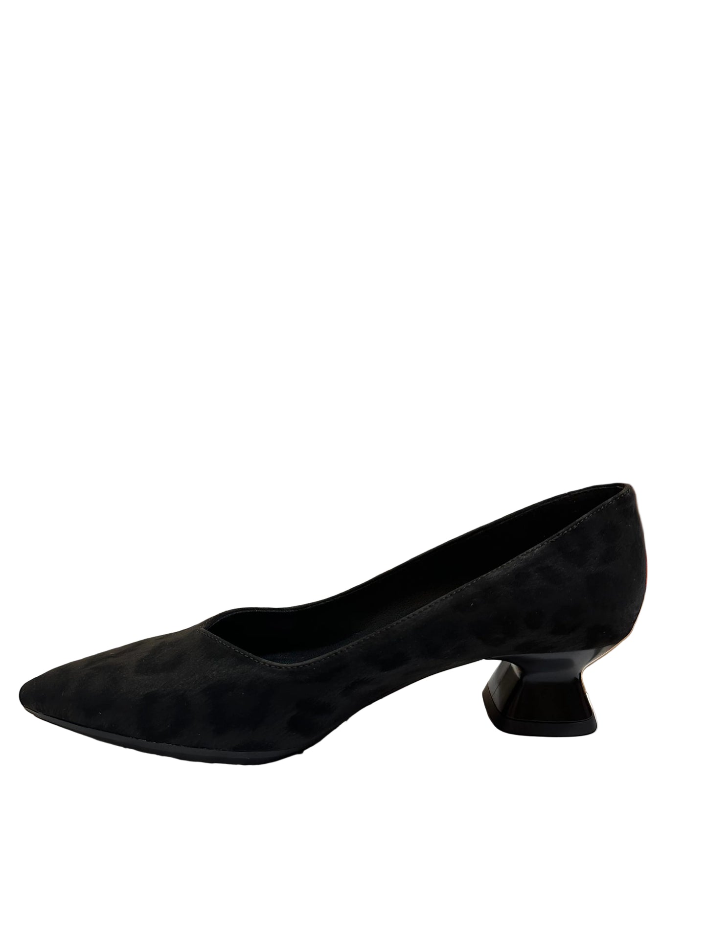 ZAPATO SALON  NEGRO GIAGUARO TACON 3 DANIELA VEGA