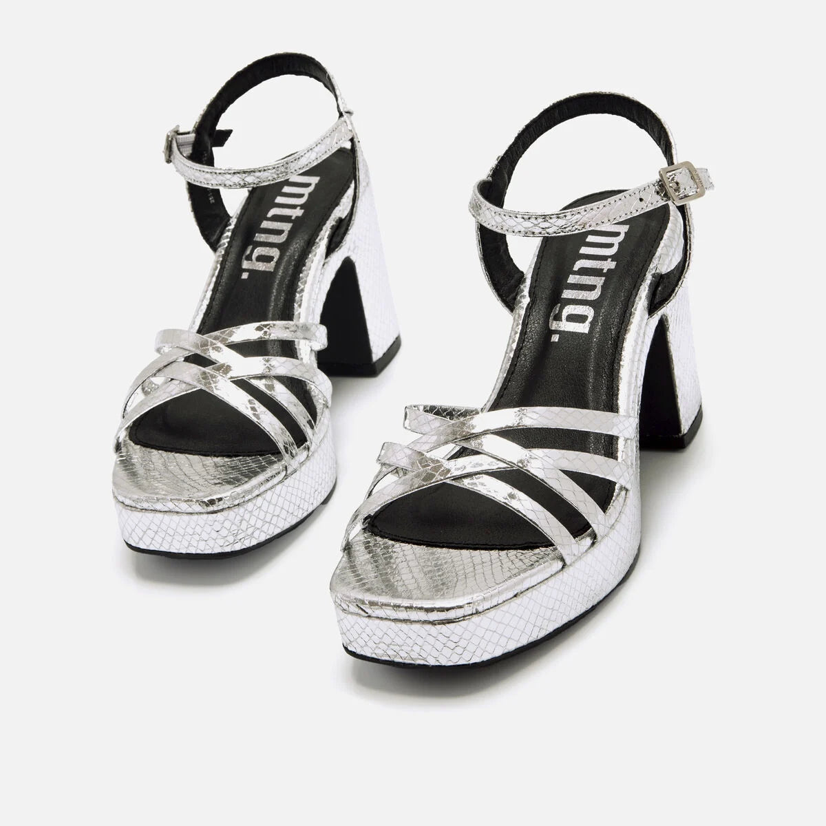 SANDALIA TACÓN PLATAFORMA MUSTANG 56646